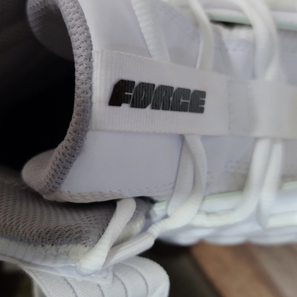 Sz 21 Nike Force Savage Pro 2 Football Cleats NWOT BV5448-101 - Picture 6 of 10